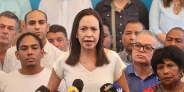 Machado reitera su apoyo a González Urrutia como candidato presidencial