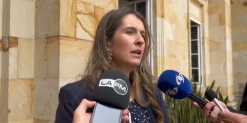 Senadora Paloma Valencia defiende la inocencia del expresidente Álvaro Uribe y cuestiona llamado a juicio