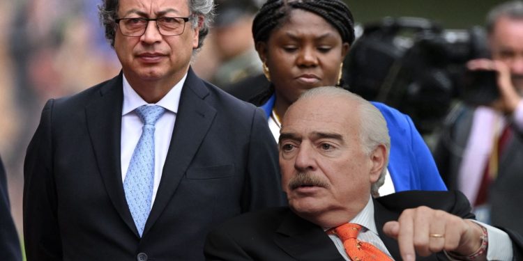 Si Petro y Francia Márquez violaron topes electorales, perderán investidura: Expresidente Andrés Pastrana