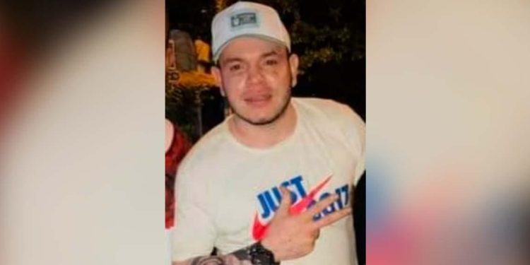 Encuentran sin vida y con signos de tortura a mototaxista