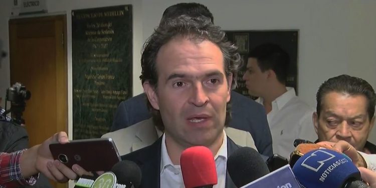Medellín restringe prostitución en Parque Lleras tras caso de abuso a menores: prohíben alcohol en vía pública y limitan horario de bares