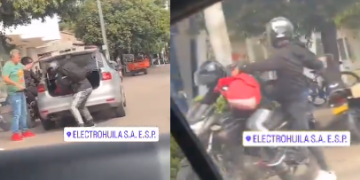 Video: Delincuentes en moto le robaron más de $40 millones a ciudadano en Neiva