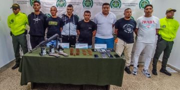 Desmantelan plan criminal en Barranquilla: 7 capturas, 1 fusil, 3 pistolas y abundantes municiones incautados