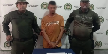 Lo capturan tras robar a pasajeros de un bus en el barrio Ciudad Modesto