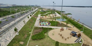 Alcalde Char inspecciona la nueva zona recreativa en el Malecón: el fin de semana será inaugurada