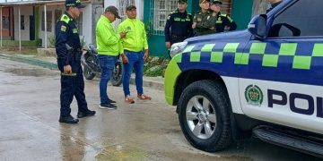 Allanamiento en el barrio La Esmeralda: dos personas capturadas e incautados fusil AK-47 y arsenal