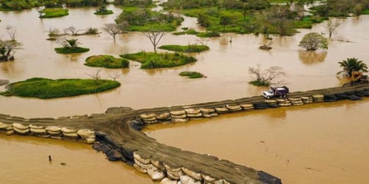 Damnificados de La Mojana ruegan ayuda gubernamental en medio de inundaciones
