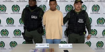 Lo capturan en flagrancia extorsionando a comerciante en Soledad