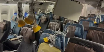 Turbulencia causó la muerte de una persona en vuelo entre Londres y Singapur: no tenía cinturón