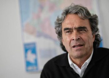 “Claudia López apoyó a Petro y ahora quiere aparecer como contradictoria”, asegura Sergio Fajardo