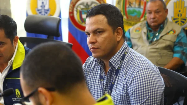 Sneyder Pinilla es investigado tras denuncia por enriquecimiento ilícito