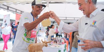 “La mejor manera de celebrar estos 119 años es rodeado de los emprendedores en Exposolidaria”: gobernador Verano