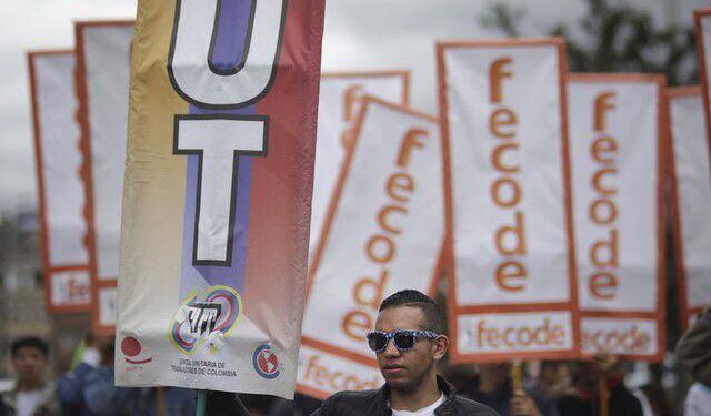 CUT pidió el hundimiento de la reforma a la educación