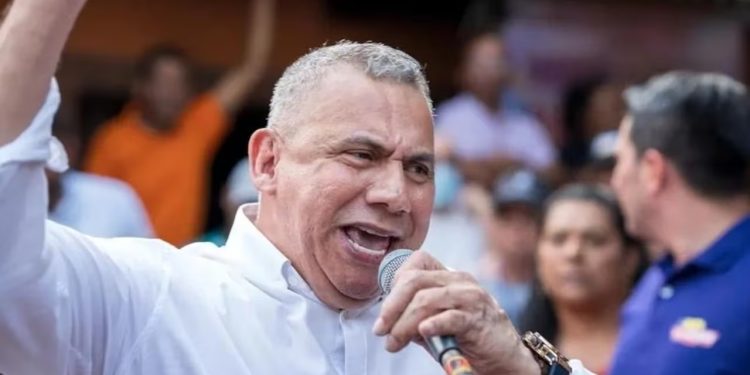 Por caso Petro, citan a Máximo Noriega a Comisión de Acusación