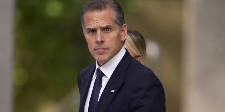 Declaran culpable al hijo de Biden por posesión ilegal de armas