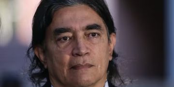 Centro Democrático pide a la Procuraduría sancionar a Gustavo Bolívar, director del DPS