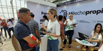 Con 27 subsidios adicionales, programa ‘Mi Techo Propio’ llega a más familias en Barranquilla