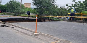 “Presentaba falla en colector de agua”: Invias sobre puente de la 30 