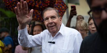 Tras la orden de captura, Edmundo González abandonó Venezuela: Vicepresidenta