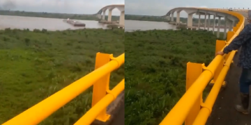 Planchones impactan contra estructura del Puente Roncador en Magangué