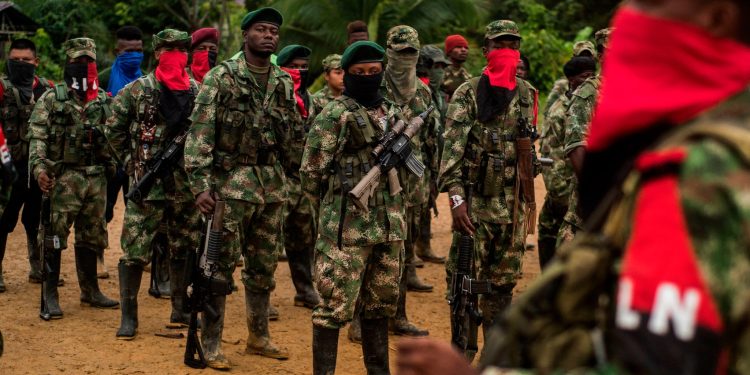 Centro Democrático solicitó al gobierno reactivar órdenes de captura contra el ELN