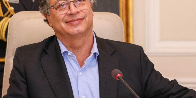 Denuncian a Gustavo Petro ante la OEA y la CIDH por sus declaraciones sobre un presunto golpe de Estado