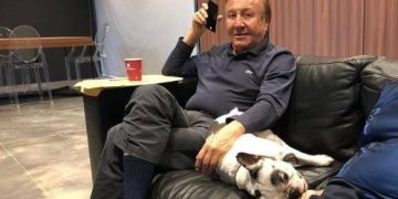 Murió Narco José, el perro de Rodolfo Hernández, un día después del fallecimiento del exalcalde