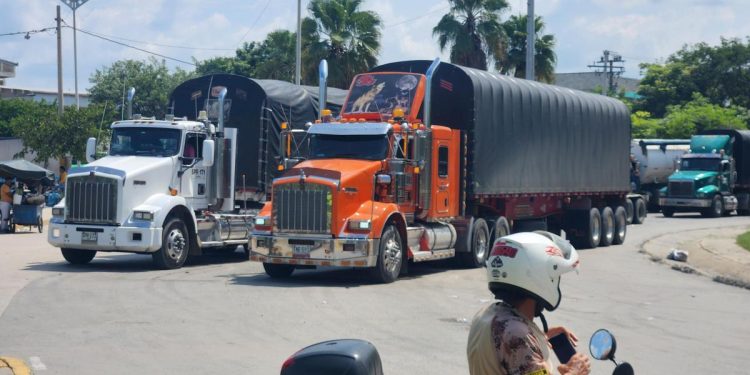 Este es elcuerdo al que se llegó entre Gobierno y transportadores de carga: conozca el documento