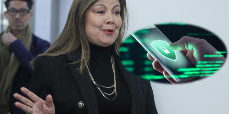 Fiscalía no encuentra pruebas de uso de Pegasus para espiar a magistrados; investigaciones continúan, afirma Luz Adriana Camargo