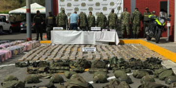 Capturan a falsos soldados que transportaban armas y cocaína en el Valle del Cauca