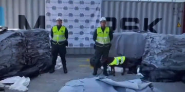 Incautan cerca de una tonelada de cocaína en Buenaventura
