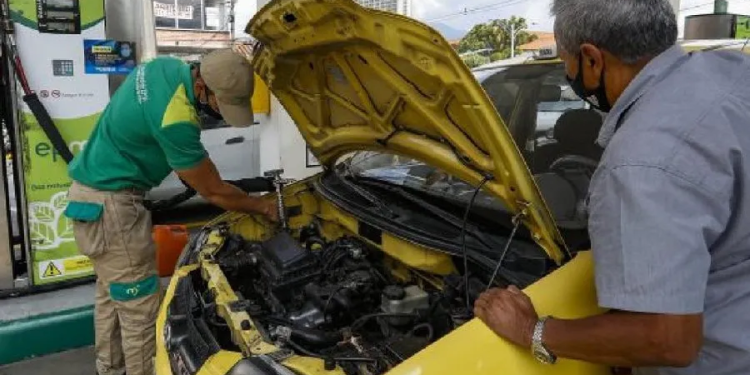 Ecopetrol dejará de suministrar gas natural vehicular a 13 empresas distribuidoras