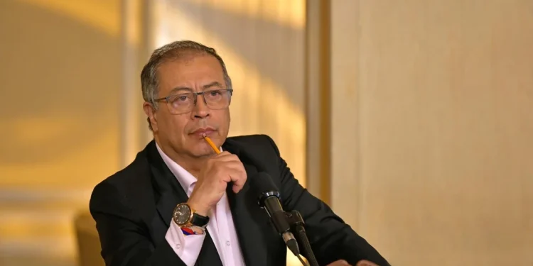Tribunal Administrativo de Cundinamarca ratifica desacato contra Petro por incumplimiento en nombramiento de comisionados de la Creg
