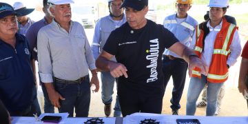 Alcalde Char pide celeridad a obras del intercambiador vial de Alameda del Río