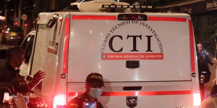 Tragedia en Bogotá: policía encontró a su esposa con su amante en un motel y les disparó