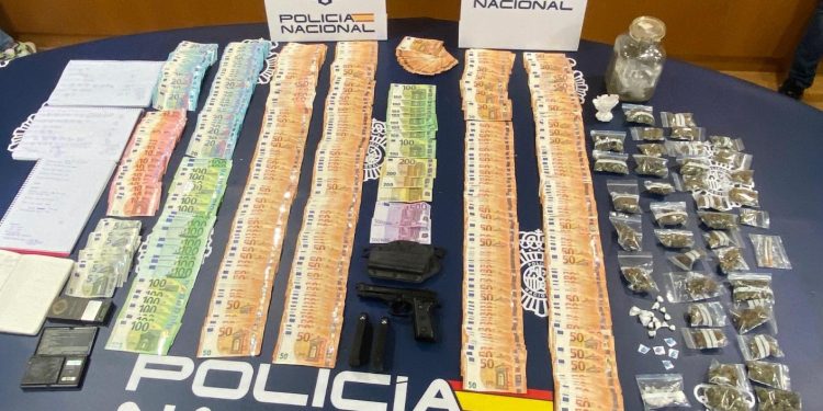 Policía española libera 24 colombianas explotadas sexualmente