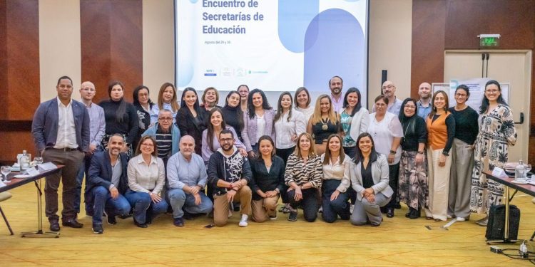 Reconocen “Experiencia Inspiradora” en el programa de transformación de educación media en el Atlántico