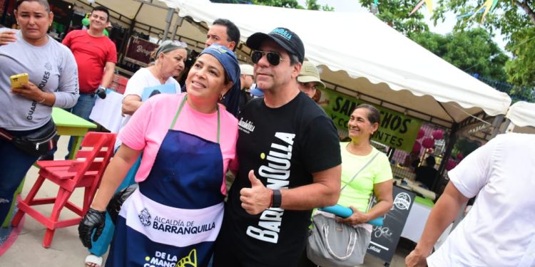 Exitosa segunda versión de la feria gastronómica ‘VamosPa’lBarrio’ en Ciudadela 20 de Julio
