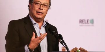 Petro insiste en el Acuerdo Nacional
