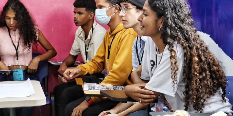 Atlántico suma esfuerzos para preparar jóvenes en Análisis de Datos