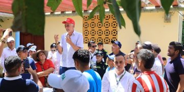 Gobernación del Atlántico despliega acciones para atender a afectados por vendaval