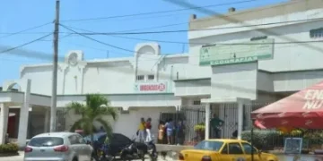 Con herida de arma de fuego, ingresó grave una persona a la Clínica San Ignacio de Barranquilla