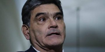 Renuncia Gregorio Eljach tras ser ternado por presidente Petro para procurador