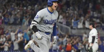 Shohei Ohtani hace historia con 50 jonrones y 50 bases robadas en una temporada