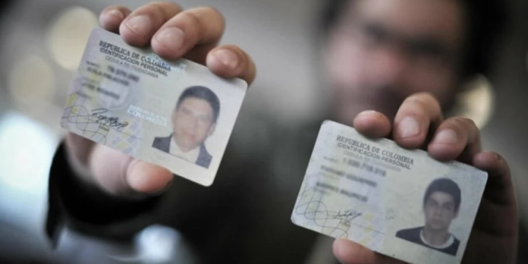 Le cancelan cédulas de ciudadanía a más de mil extranjeros por falsa identidad
