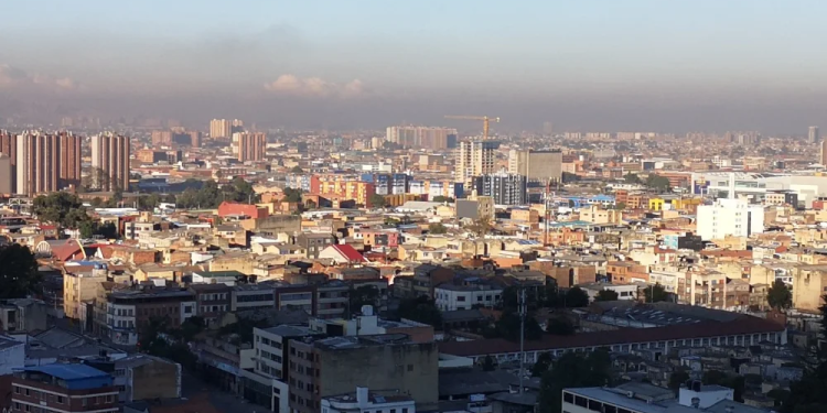 CRA declara nivel de prevención por contaminación atmosférica en área rural de Bogotá