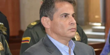 Ex senador de la U, Carlos Ferro, acusado de pedir dinero a uno de sus trabajadores