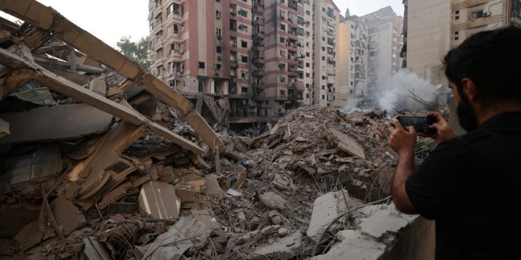Hamás anuncia muerte de dos líderes militares en bombardeos israelíes en Líbano