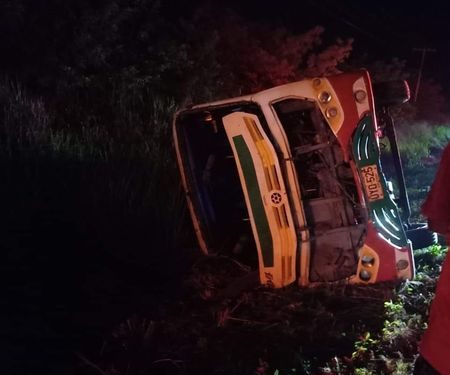 Accidente de buseta en Sabanalarga deja un herido