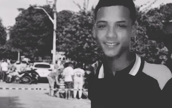En el barrio Las Marinas asesinaron a un joven de 16 años